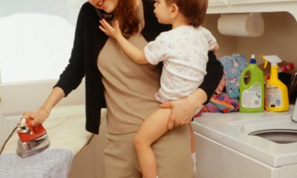 Borba za ravnopravnost: U BiH žene obavljaju skoro 90 odsto kućnih poslova