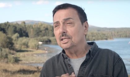 Pjevač pokazao kako se “spaja sa prirodom”: Keba poljubio drvo VIDEO