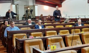 Konačno rasprava o rebalansu: U skupštinskoj sali u Banjaluci samo 12 odbornika