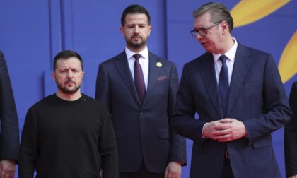 Vučić uvjerava: Sa Zelenskim nisu potpisani sporazumi o oružju i municiji