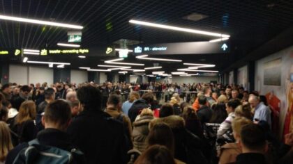 Dramatično! Objavljen snimak evakuacije putnika iz aviona u Beogradu VIDEO