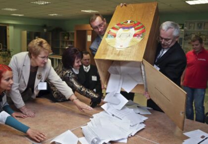 U Bjelorusiji zatvorena biračka mjesta