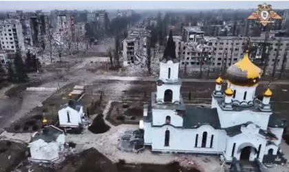 “Čudo Božije”: Sve pretvoreno u prah i pepeo samo ostala crkva VIDEO