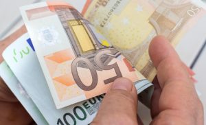 Radnik banke jednostavno postao pohlepan: Ukrao oko 1.5 miliona evra zbog svadbe