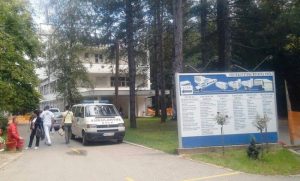 Novorođenče hitno operisano: Nastavljeno suđenje zbog pada bebe u fočanskoj bolnici