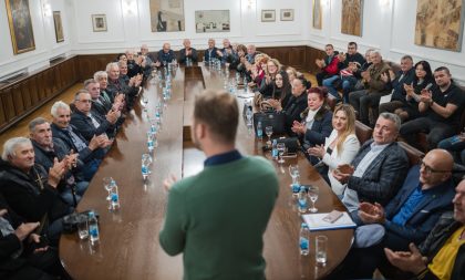 Značajna ušteda! Gradonačelnik Banjaluka uručio rješenja za besplatnu legalizaciju objekata