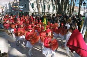 Veselo u Trebinju: Defileom mažoretkinja promovisan praznik mimoze