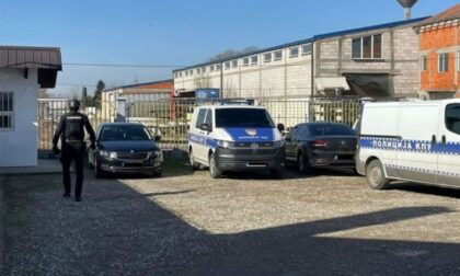 Tri osobe sprovedene u policiju: “Mardelj” pretresao Kazneno-popravni zavod u Bijeljini