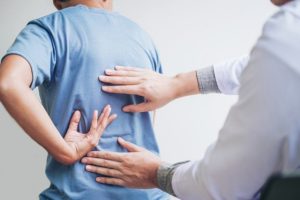 Umor, svrab, bol u leđima: Ova bolest razara organizam, obratite pažnju na simptome