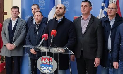 Predali inicijativu: Banjalučki Socijalisti žele da Dačić dobije “Ključ grada” FOTO