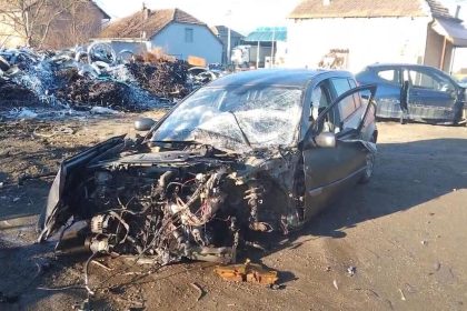 Teška saobraćajna nesreća kod Aleksandrovca: Jedna osoba poginula, tri teško povrijeđene