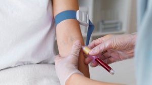 Padanje u nesvijest i paničan strah od vađenja krvi: Kako se prevazilazi hemofobija