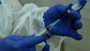 Prvi pacijent primio vakcinu protiv raka: Počelo ispitivanje lijeka protiv najteže bolesti