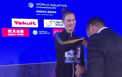 Legendarni Srbin se poklonio Lani Pudar i poljubio joj ruku VIDEO
