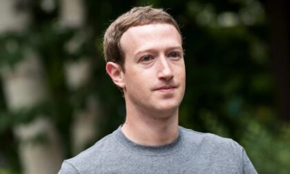 Modno pravilo šefa Facebooka: Evo zašto oduvijek nosi sivu majicu