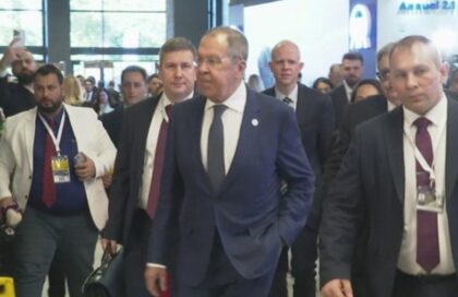 Lavrov stigao u Antaliju: Danas zakazan sastanak sa Dodikom