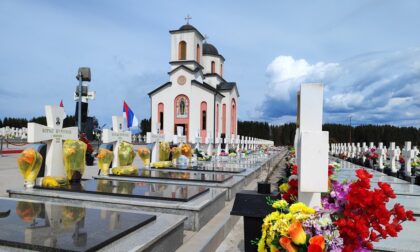 Sjećanje na egzodus sarajevskih Srba: Na “Novom Zejtinliku” pomen poginulima