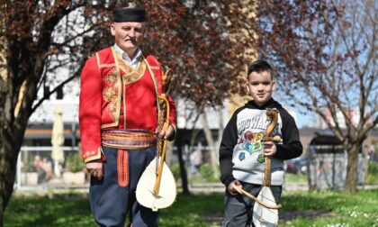 Ništa bez tradicije: Nikola je najmlađi guslar u Banjaluci