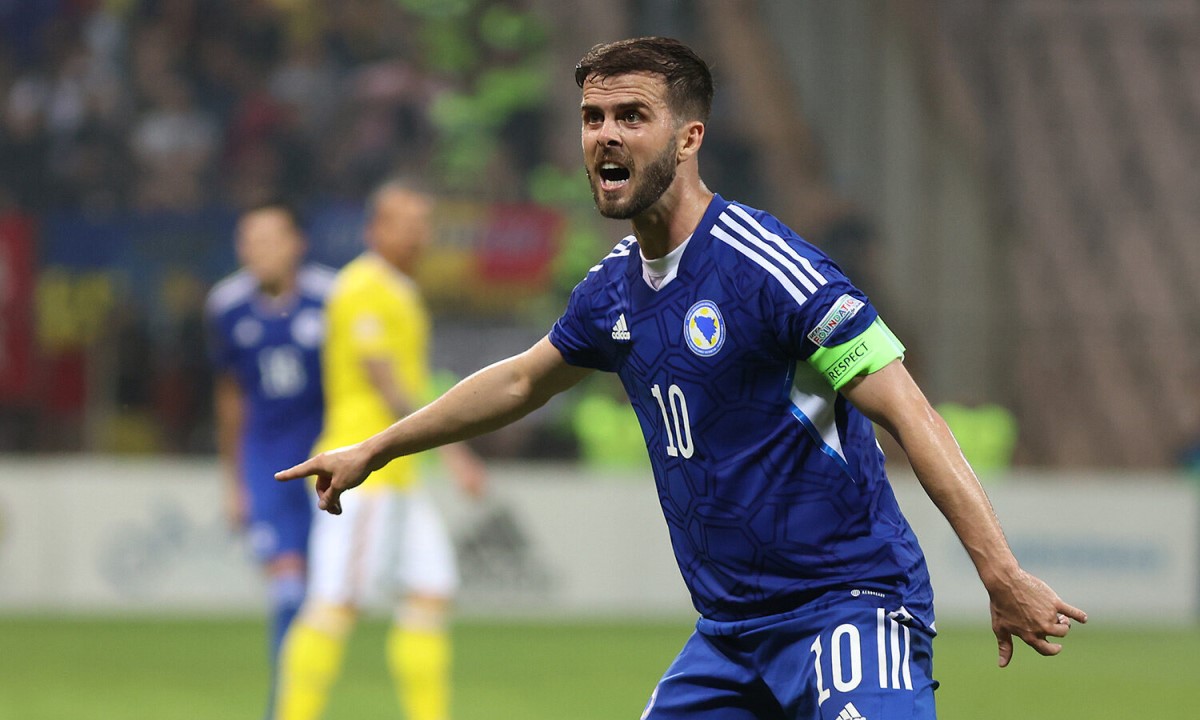 Nedavno napustio Al Šardžu: Pjanić ima novi klub