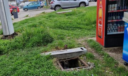 Zar je ovo centar Banjaluke?! Otvoreni šaht pretvoren u kontejner FOTO