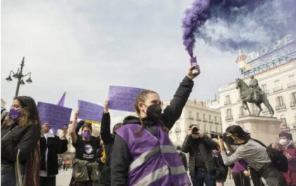 Protest zbog nejednakosti: Desetine hiljada žena izašle na ulice širom Španije