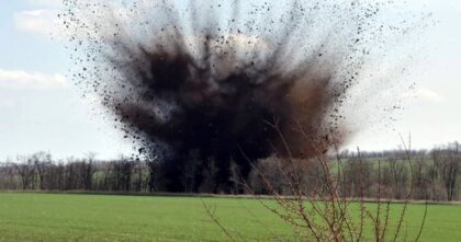 Nova ruska bomba pravi veliku razliku u ratu: Može napraviti krater širok petnaest metara VIDEO