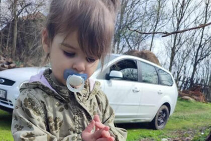 Ljudi se mole za srećan kraj potrage: Roditelji male Danke ponovo u policiji