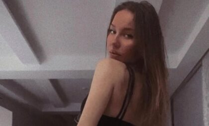 Ne prestaje da se hvali luksuzom: Ema ima tek 23 i već može da kupi pola Beograda FOTO
