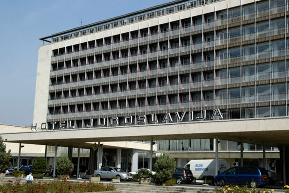 Počelo rušenje: Šta će se graditi na mjestu kultnog hotela “Jugoslavija”