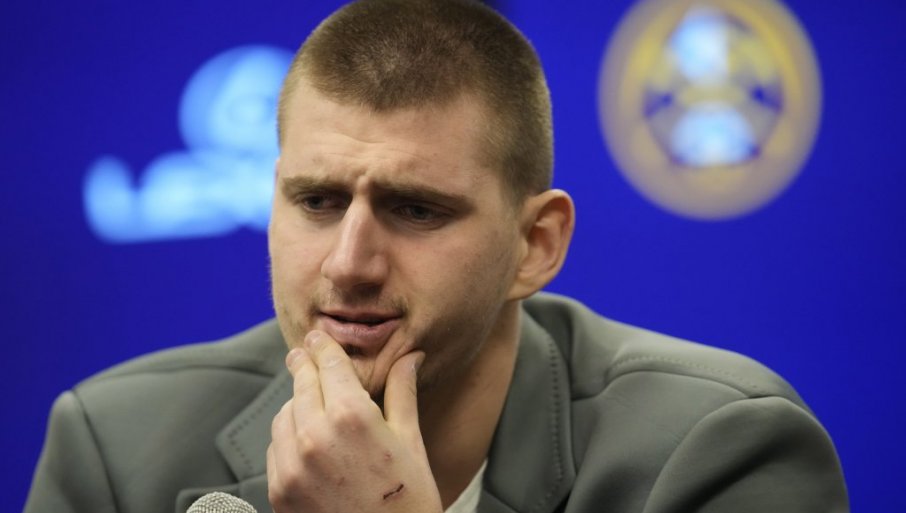 Šmekerski gest! Ovako izgledaju skupocijeni satovi kojima je Jokić častio drugove FOTO