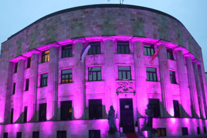 Povodom Svjetskog dana pružanja podrške osobama sa epilepsijom: Palata Republike u ljubičastoj boji