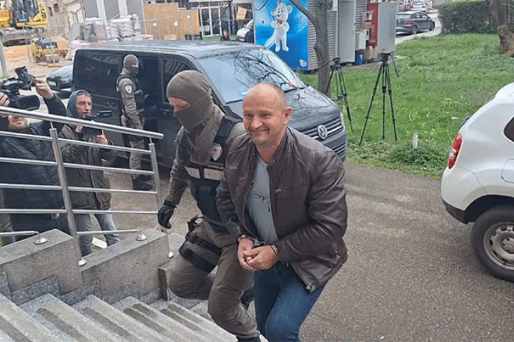 Uzimali mito od građana: Potvrđena optužnica protiv policajaca iz Dervente