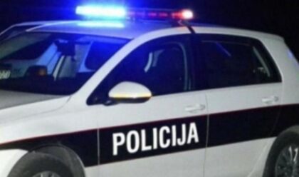 Još jedna teška saobraćajna nesreća u BiH: Djevojka hitno prevezena u bolnicu