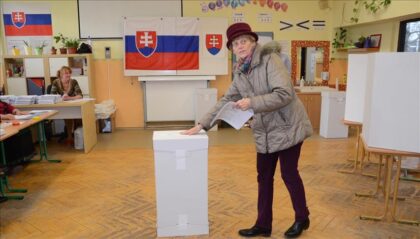 U Slovačkoj završeno glasanje: U drugi krug predsjedničkih izbora idu Pelegrini i Korčok