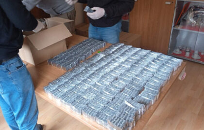 Hapšenje na prelazu Bački Breg: Zaplijenjeno skoro 900.000 tableta