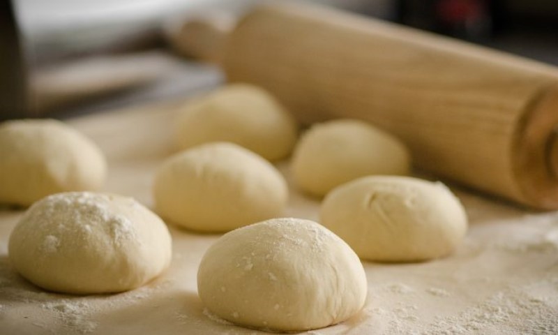 Djevojke, danas zamijestite tijesto: Još jedan običaj za Bogojavljenje, da saznate jel volite pravog