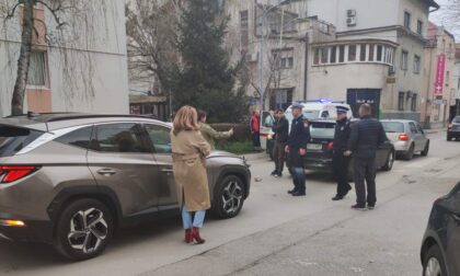 Hitna pomoć brzo došla: Auto udario dječaka u Banjaluci VIDEO