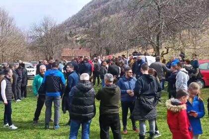 Skup kod Kotora Varoša: Mještani se protive uništavanju rijeke VIDEO