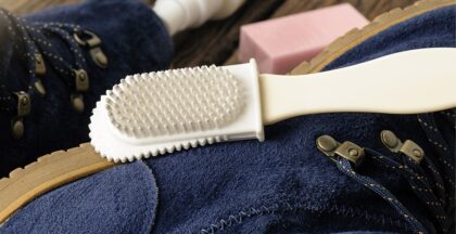 Trik za čišćenje obuće od brušene kože: Potrebna je jedna stvarčica koju koriste žene