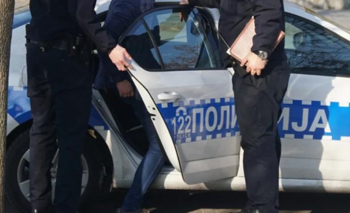 Odbio alkotestiranje: Pružao otpor policiji nakon saobraćajne nesreće