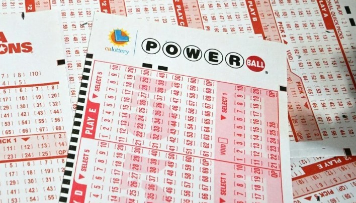 Još nema dobitnika: Džekpot u Powerball-u skočio na 1,09 milijardi dolara