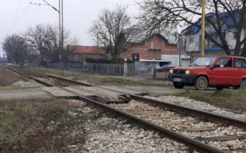 “Neće voz baš sad”: Ukidanje neuslovnih prelaza izaziva revolt kod mještana