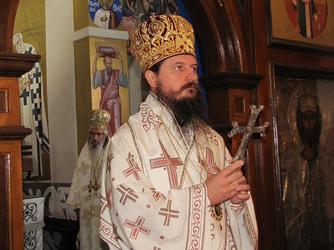 Vladika Sergije naglasio: Rezolucija o Srebrenici je manipulacija, istina je na početku rata