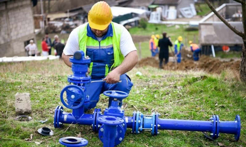 Radnici “Vodovoda” na terenu: Evo koji dijelovi Banjaluke ostaju bez vode