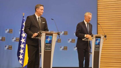 Stoltenberg sa Bećirovićem: Narod i vlast u BiH odlučuju o ulasku u NATO