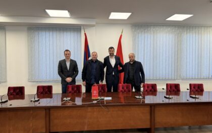 Promjene u Bratuncu: Predsjednici SPS-a i NDP-a i tri odbornika pristupili SNSD-u