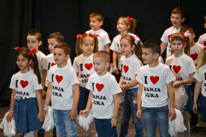 Najslađi program za Dan grada: Banjalučki mališani pokazali šta sve znaju  FOTO