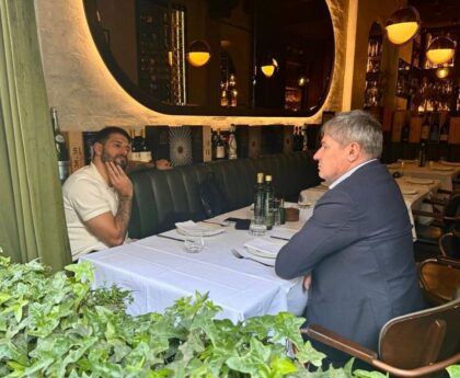 Piksi se u restoranu sastao sa Aleksandrom Mitrovićem: Evo o čemu su pričali
