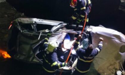 Alarmirani i vatrogasci! Teška nesreća kod Kotor Varoša, vozilo upalo u rijeku