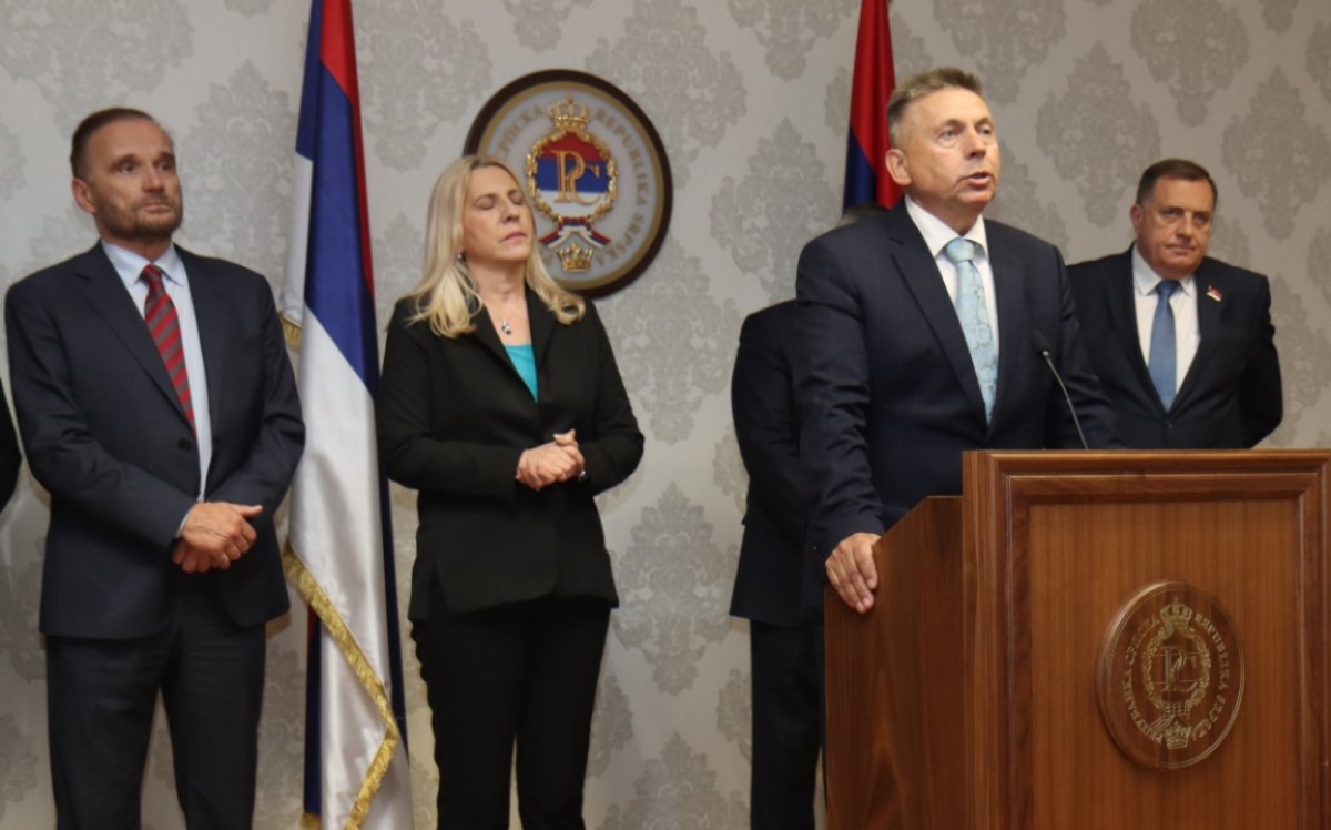 Oglasio se advokat Bubić: Zatraženo odlaganje suđenja predsjedniku Srpske